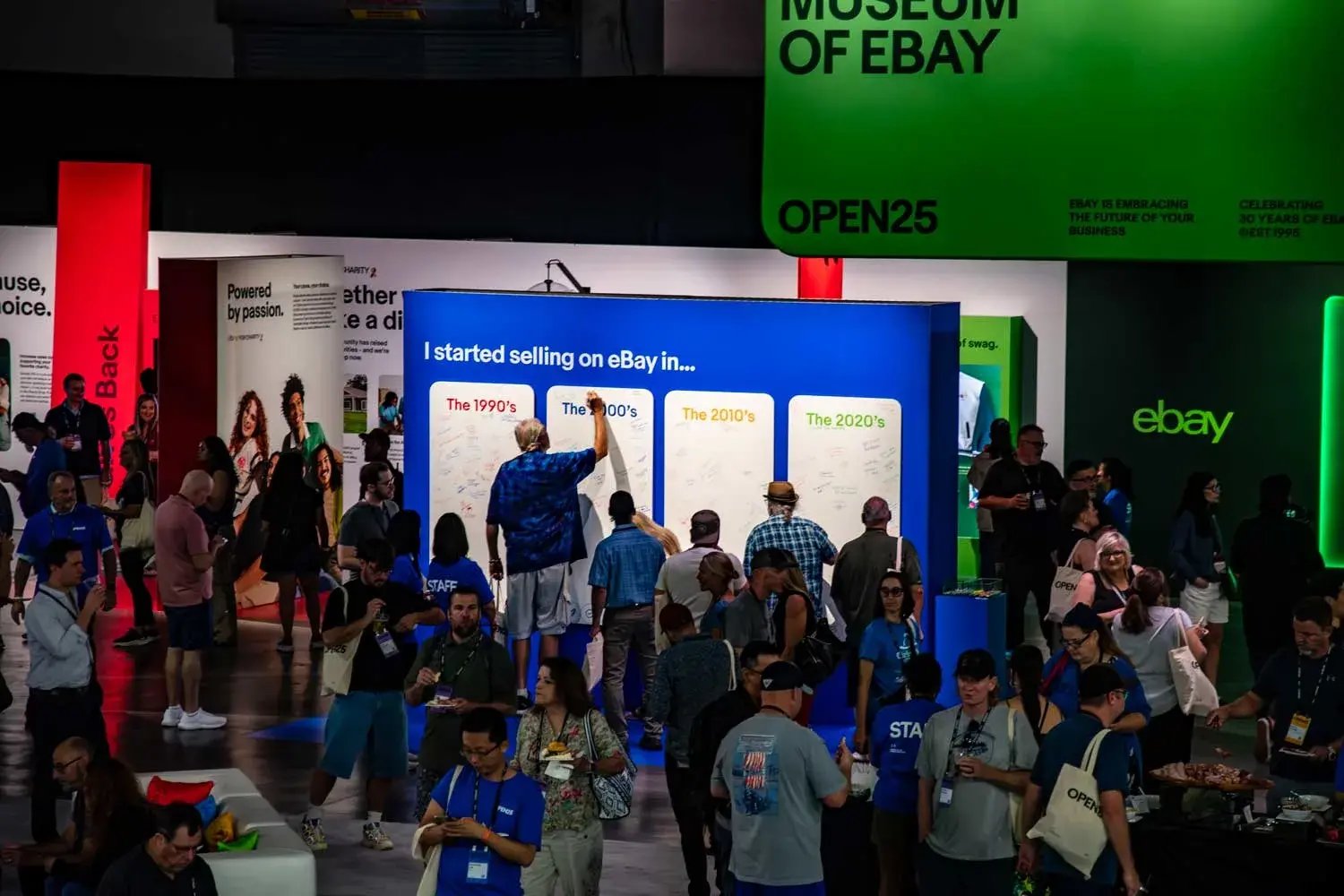 ebayopen25-fgpg-museum-signaturewall