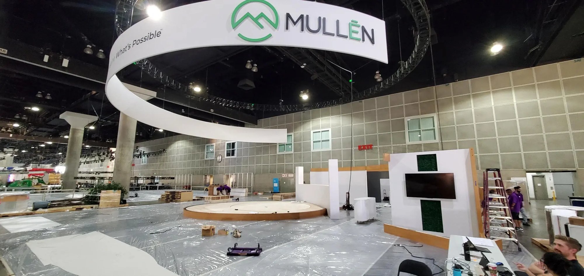 SR-mullen-electric-la-auto-show-trade-show-booth_8