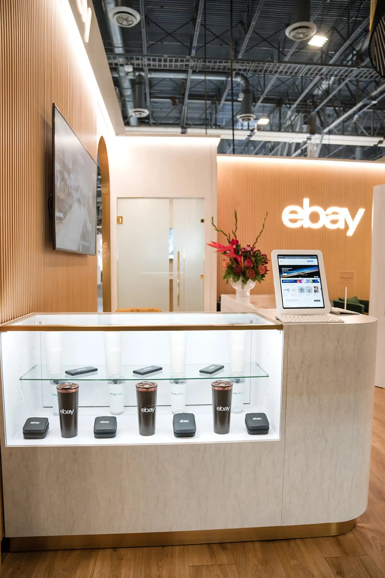 B-eBay-JCK-Showready01