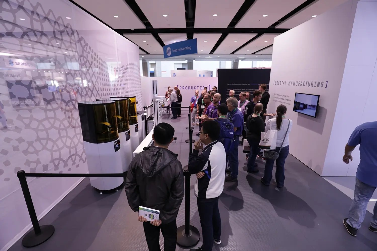Blog-Carbon-Exhibit-Booth-Activity-IMTS