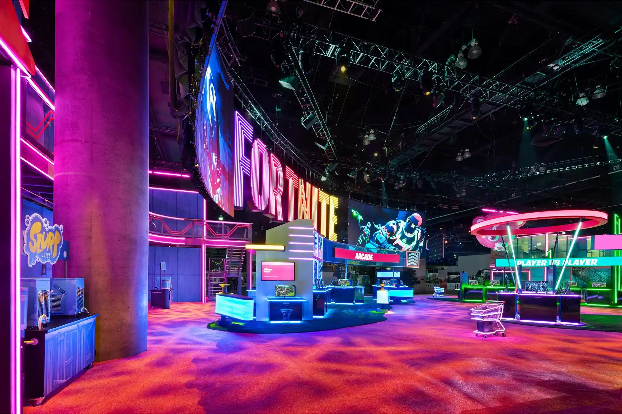 SR-fortnite-PAX-west-exhibit-design