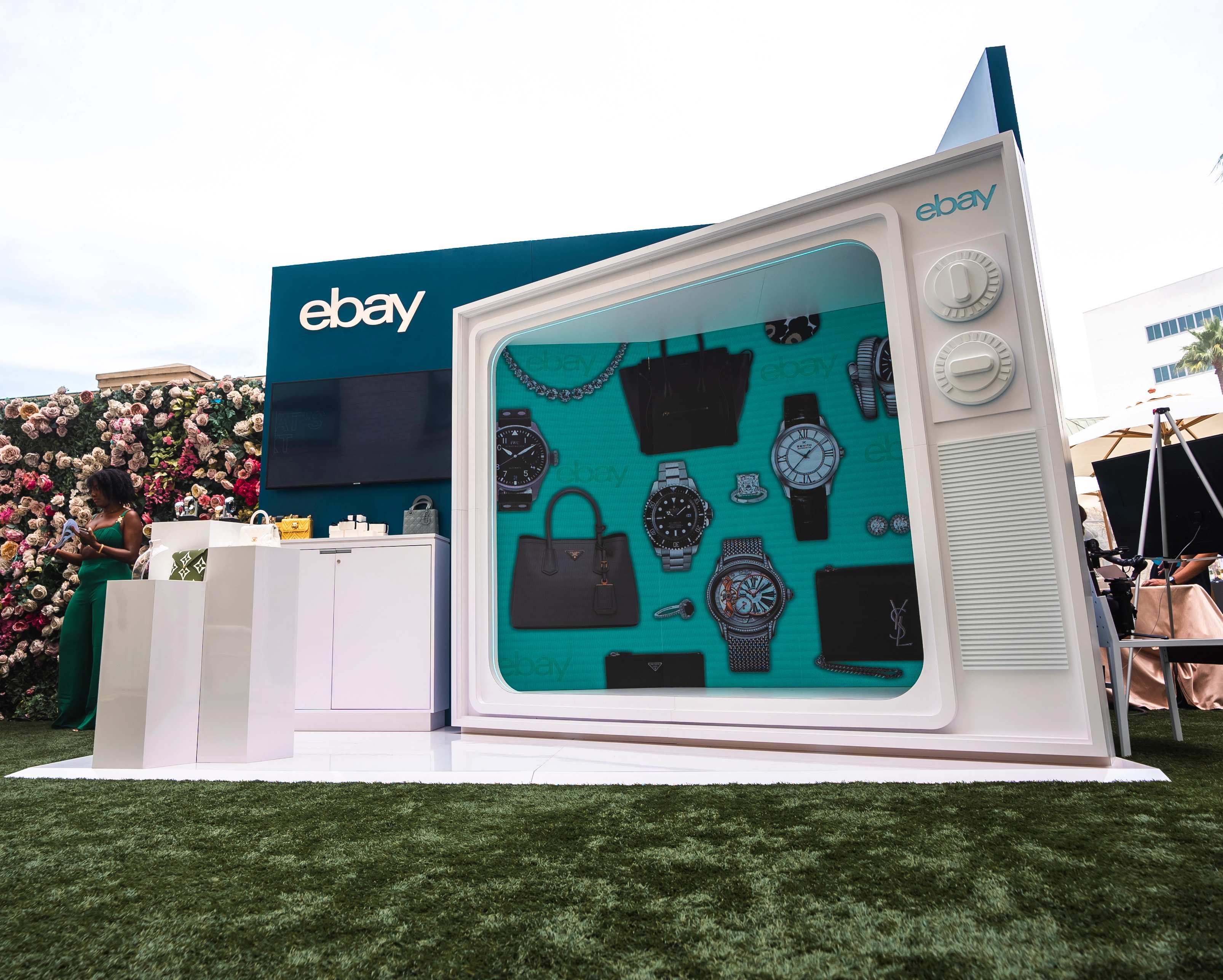 Show Ready_Outdoor Event Fabrication_ebay_1