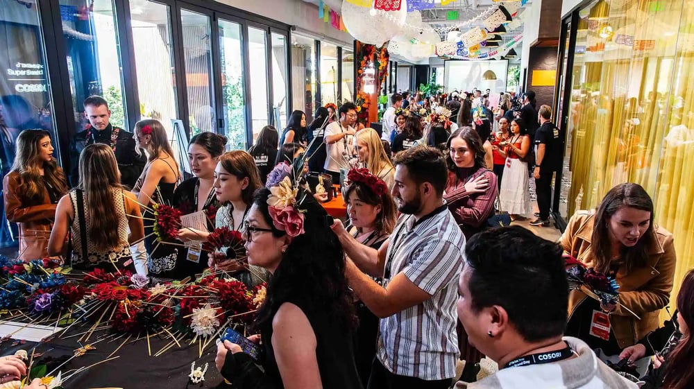 Vesync_Cosori-DDLM-Experience-overhead-FGPG-Interactive and Entertainment Zones