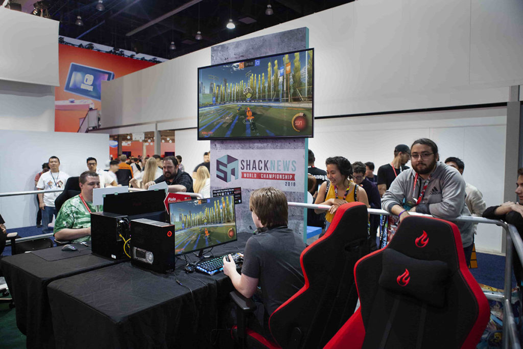 Shacknews-booth_BattleArena-e3-2018-exhibit-head2head-station-min-1024x683-1
