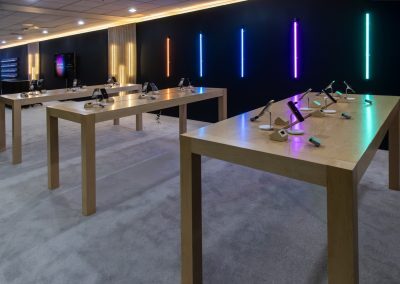 Sparq-LA-Autoshow-tables-2-400x284.jpg100