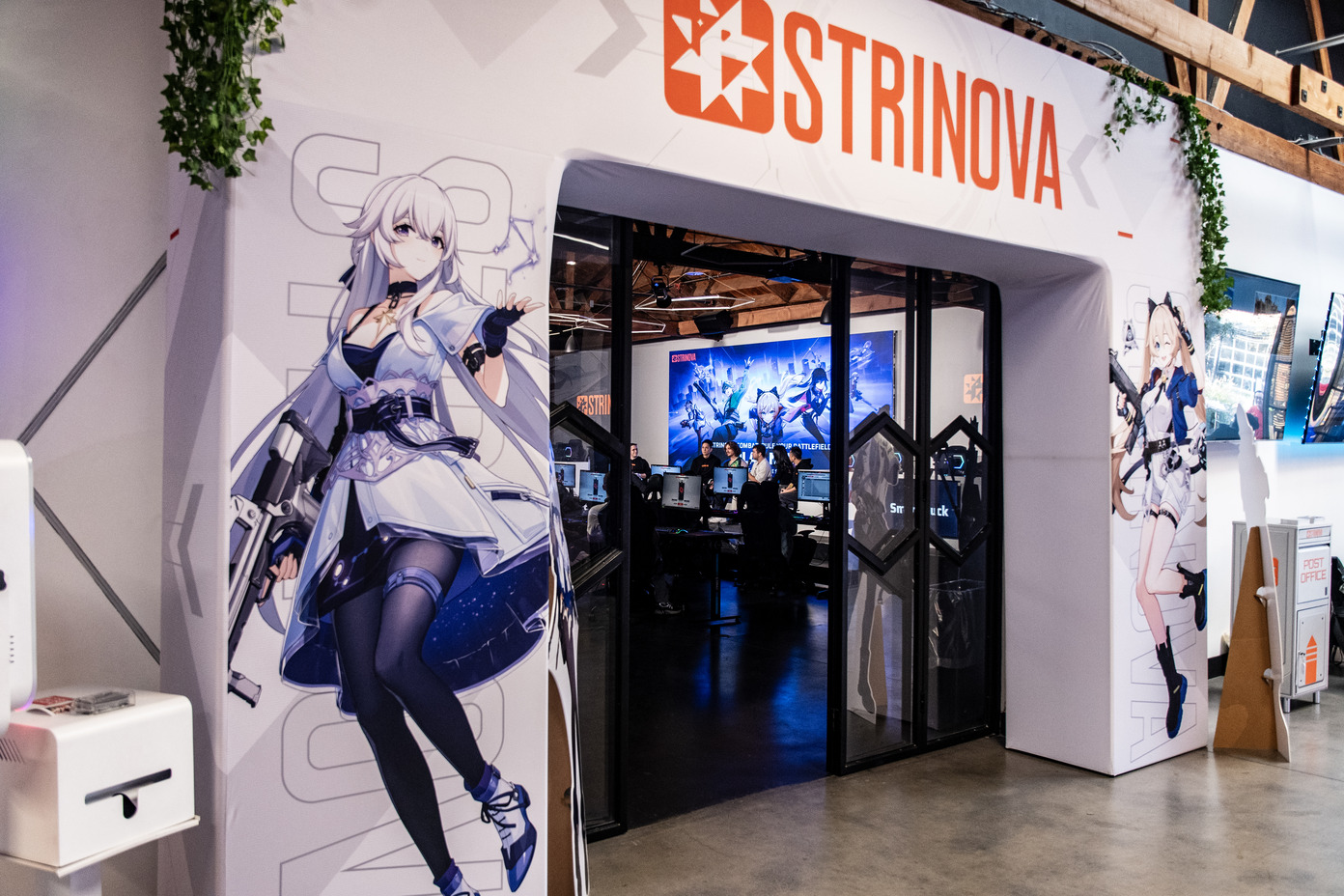 Strinova-Novaland-Idreamsky-arch-into-gaming-area-1