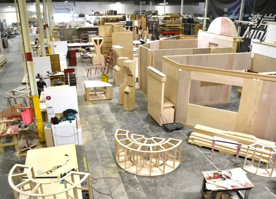 Creating Immersive Experiences That Drive Convention Foot Traffic